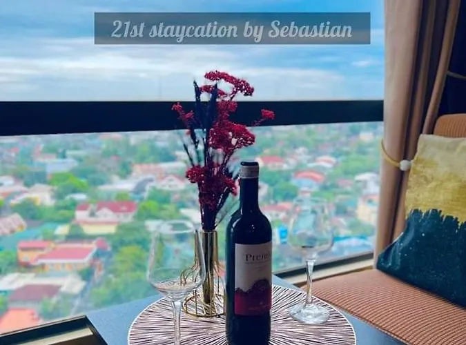Hotel 33 Nina Ysabelle Manila